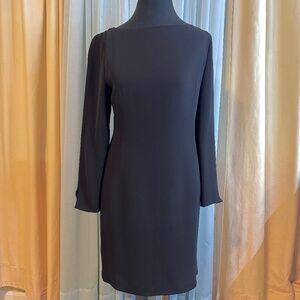 CAROLINA HERRERA NEW YORK BLACK SILK SHIFT DRESS -SIZE 8